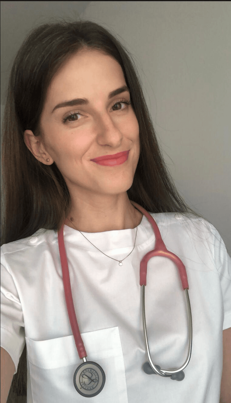 Dr. Mihaela Bădulescu